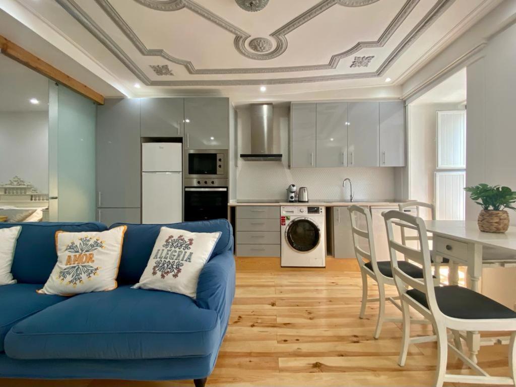 Farmácia Vila Lobos Apartment Lisbona Esterno foto
